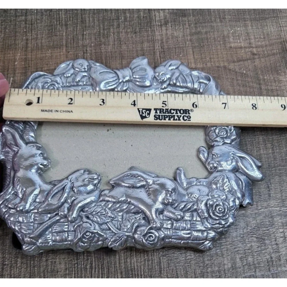 Vtg 1995 Arthur Court Bunny Basket Rabbit Aluminum Baby Picture Frame 4x6 Silver